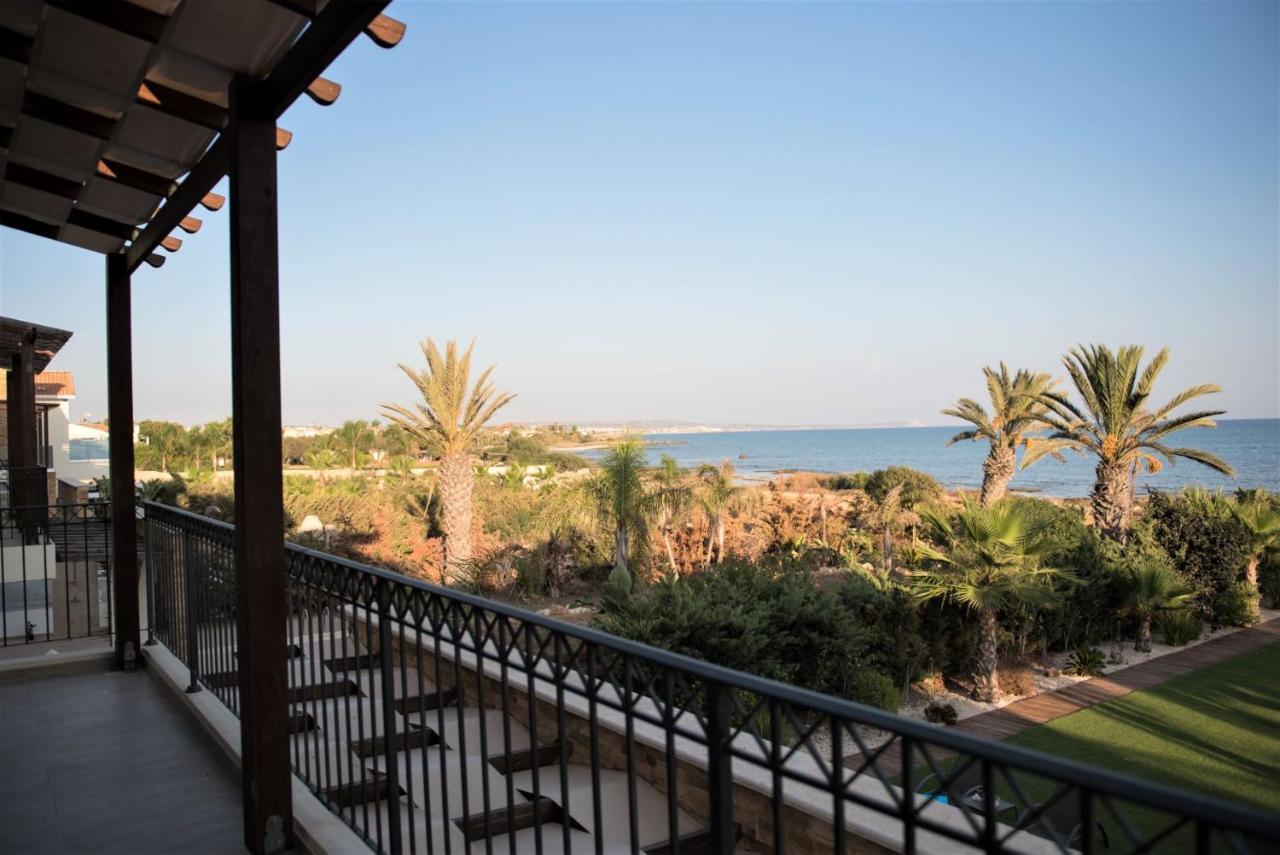 Villa Nirvana Seafront *