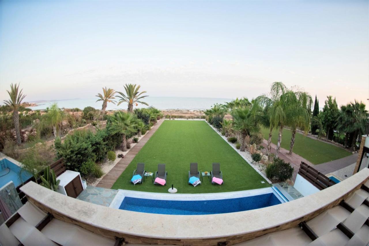 Villa Nirvana Seafront