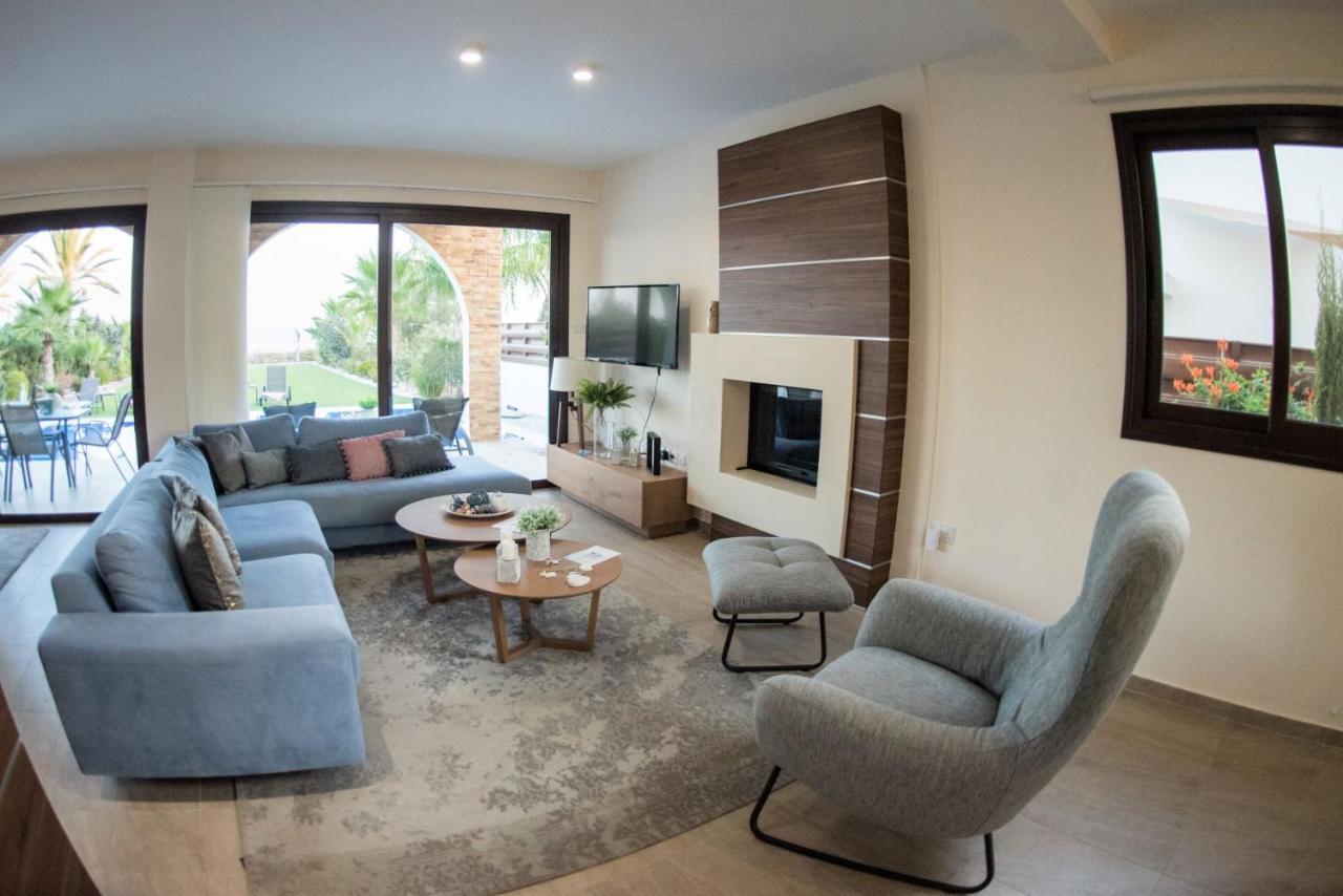 Nirvana Seafront Villa Agia Napa